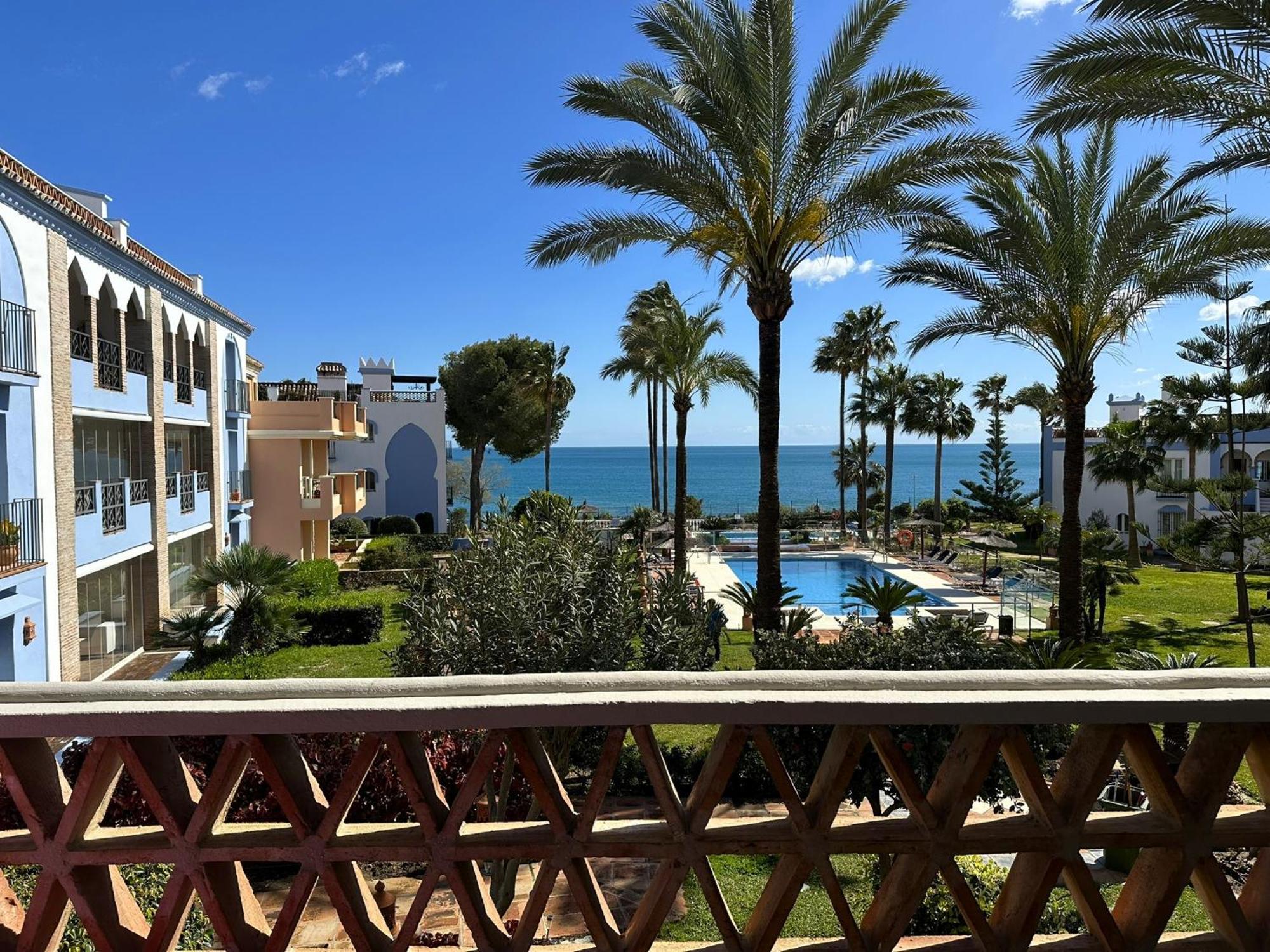 La Perla De Marakech Apartment Естепона Екстериор снимка